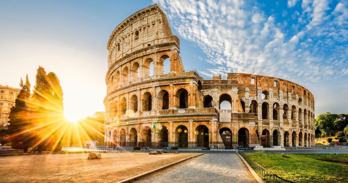 Curso Técnico em Guia de Turismo Internacional